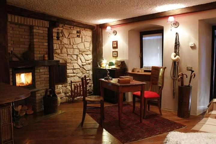 Il castello di Darany room 1